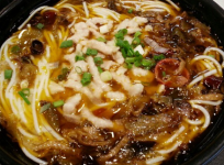 在重庆，肯德基根本不是乡村基的对手【重庆火锅底料批发厂家】