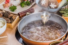 寿喜烧就是火锅？日本料理被黑得真惨【正宗重庆火锅底料批发】