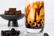 一杯奶茶10种小料，“加料趋势”是不是过头了？【四川老火锅底料批发】